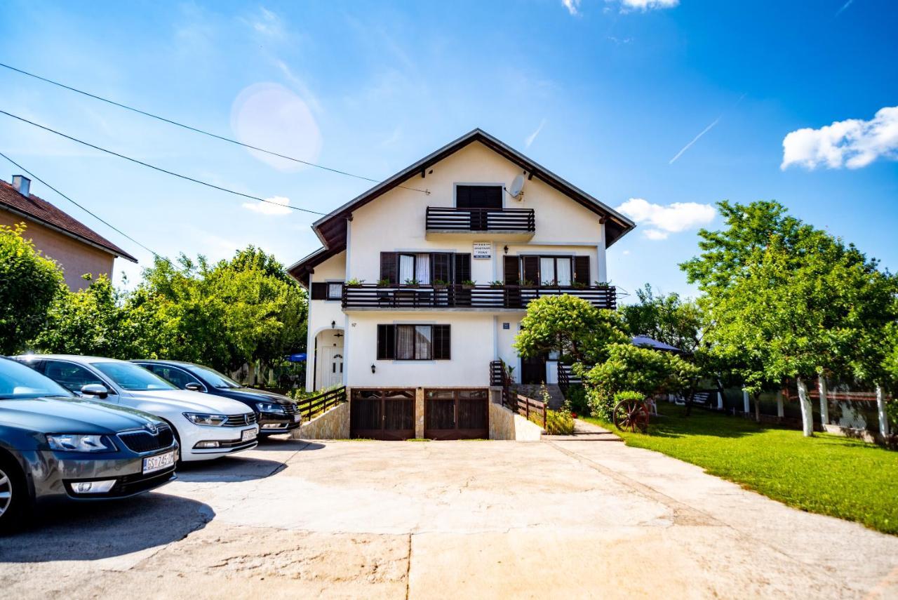 Apartments Fuma Otočac Esterno foto